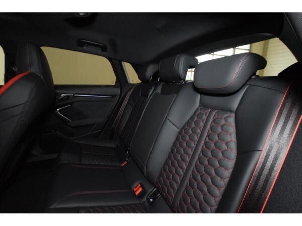 Audi RS3 Sportback Matrix*Pano*RSSportabgasanlage-sofort verfügbar