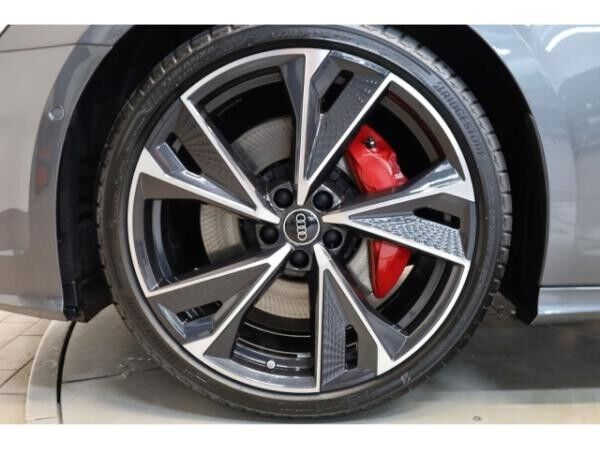 Audi A6 Avant 55 TFSI e quattro S line