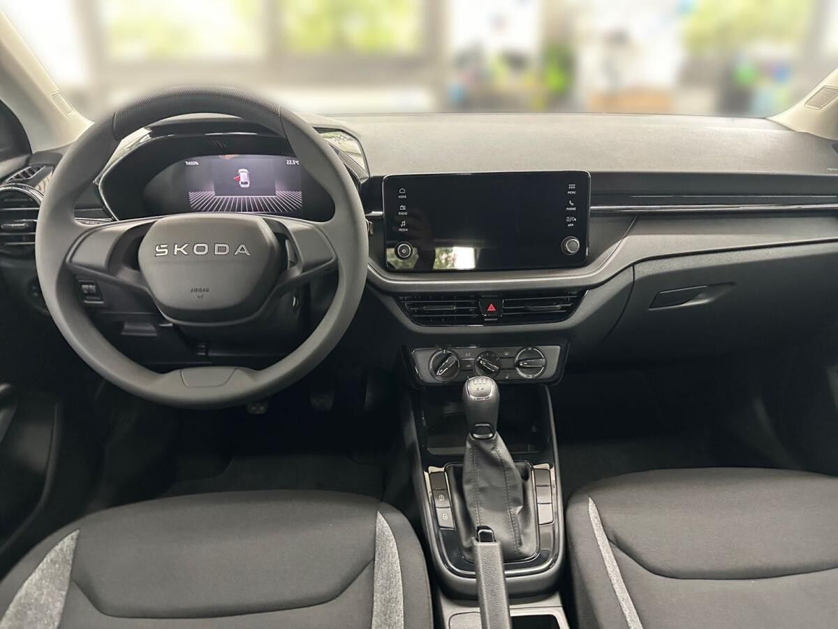 Skoda Fabia Essence 1,0 MPI 5-Gang-Schaltgetriebe