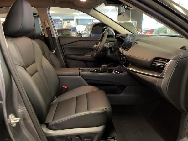 Nissan X-Trail Tekna 163PS Autom. ***SOFORT VERFÜGBAR***