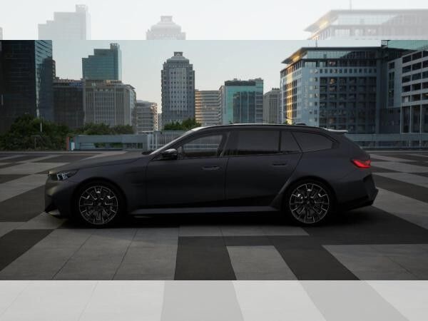 BMW M5 Touring*0,5% Versteuerung*Vorführwagen*Verfügbar ab März/2026*