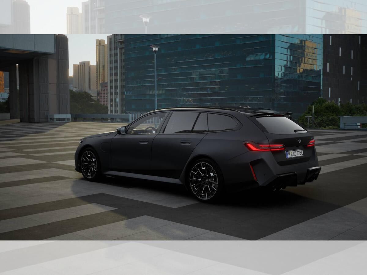 BMW M5 Touring*0,5% Versteuerung*Vorführwagen*Verfügbar ab März/2026*