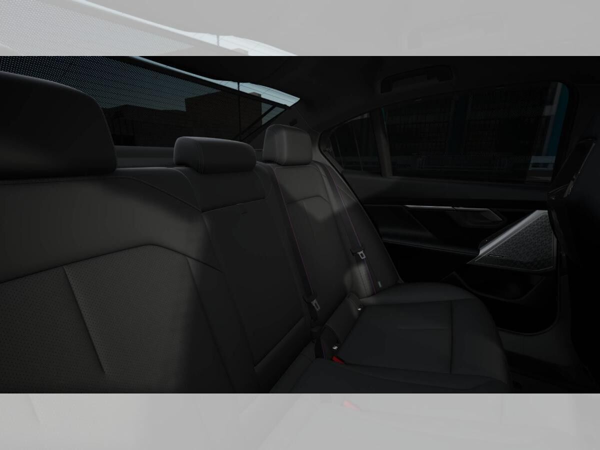 BMW M5 Lim*0,5% Versteuerung*Vorführwagen*Verfügbar ab März/2026*