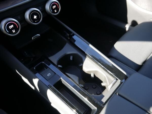 Skoda Superb Combi L&K 2.0 TDI 4x4 - HUD PANO MATRIX-LED *SN273*