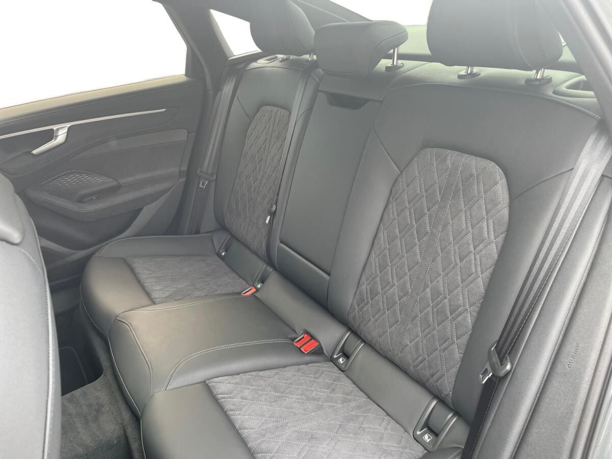 Audi A6 Limousine TDI quattro // Sofort verfügbar //