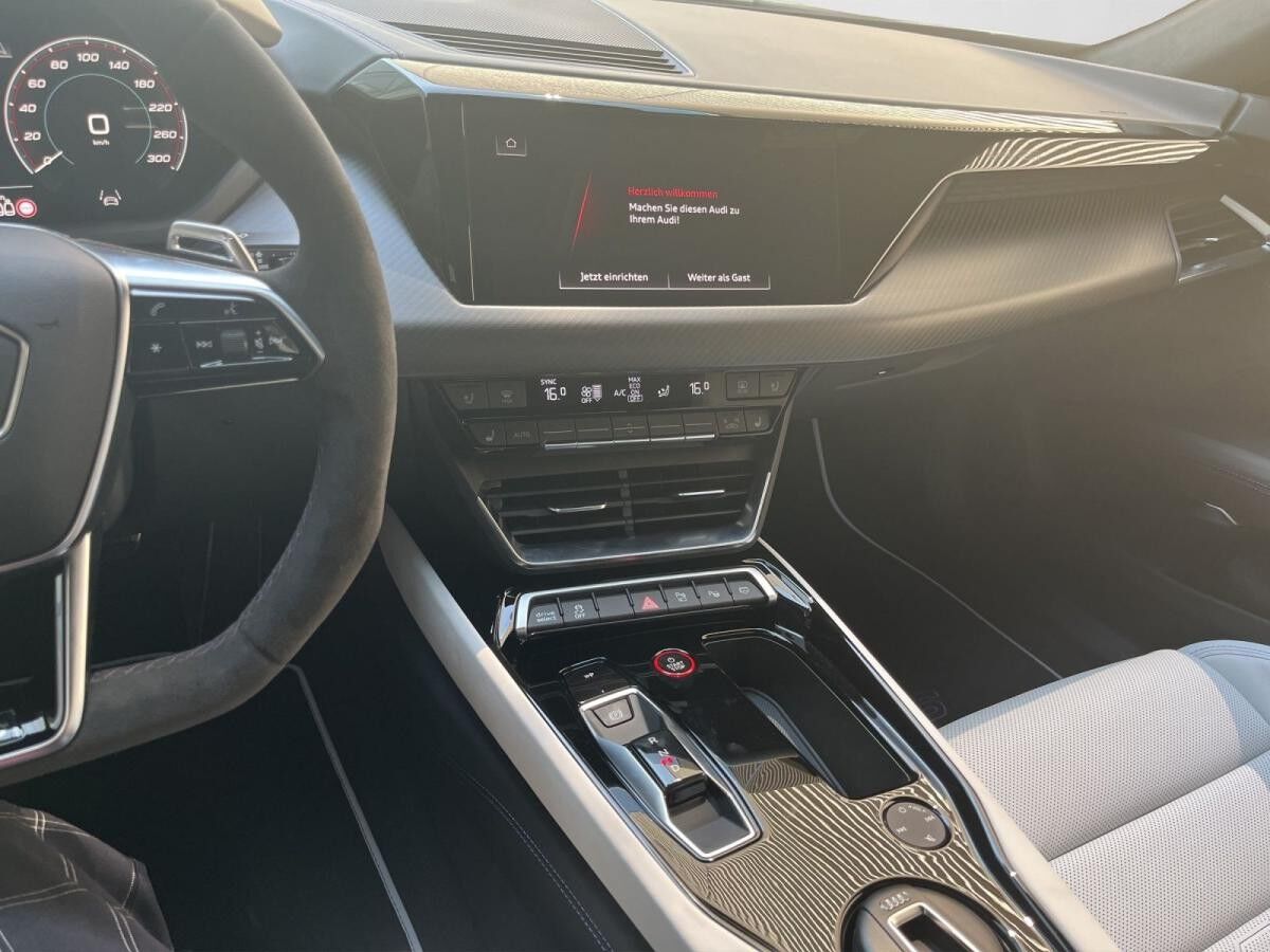 Audi e-tron GT RS ICE Edition