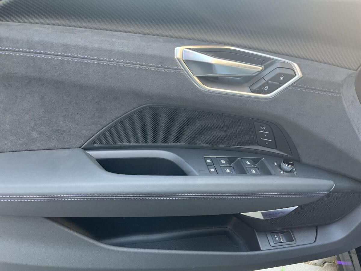 Audi e-tron GT RS ICE Edition