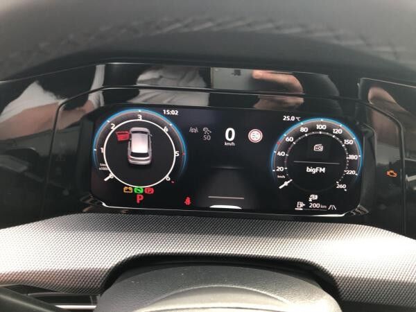 Volkswagen Golf VIII R-Line 2.0 TDI DSG