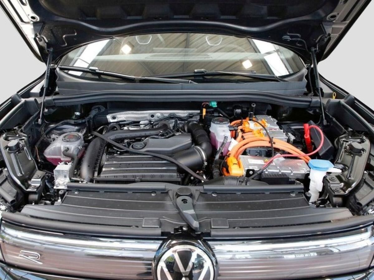 Volkswagen Tiguan R-Line 1.5 eHybrid OPF 6-Gang-DSG