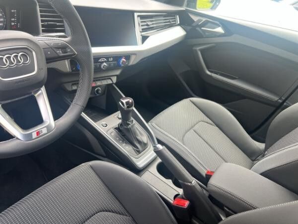 Audi A1 SB S line 40 TFSI 152(207) kW(PS) tronic MMI 18'' Sonos APS ACC