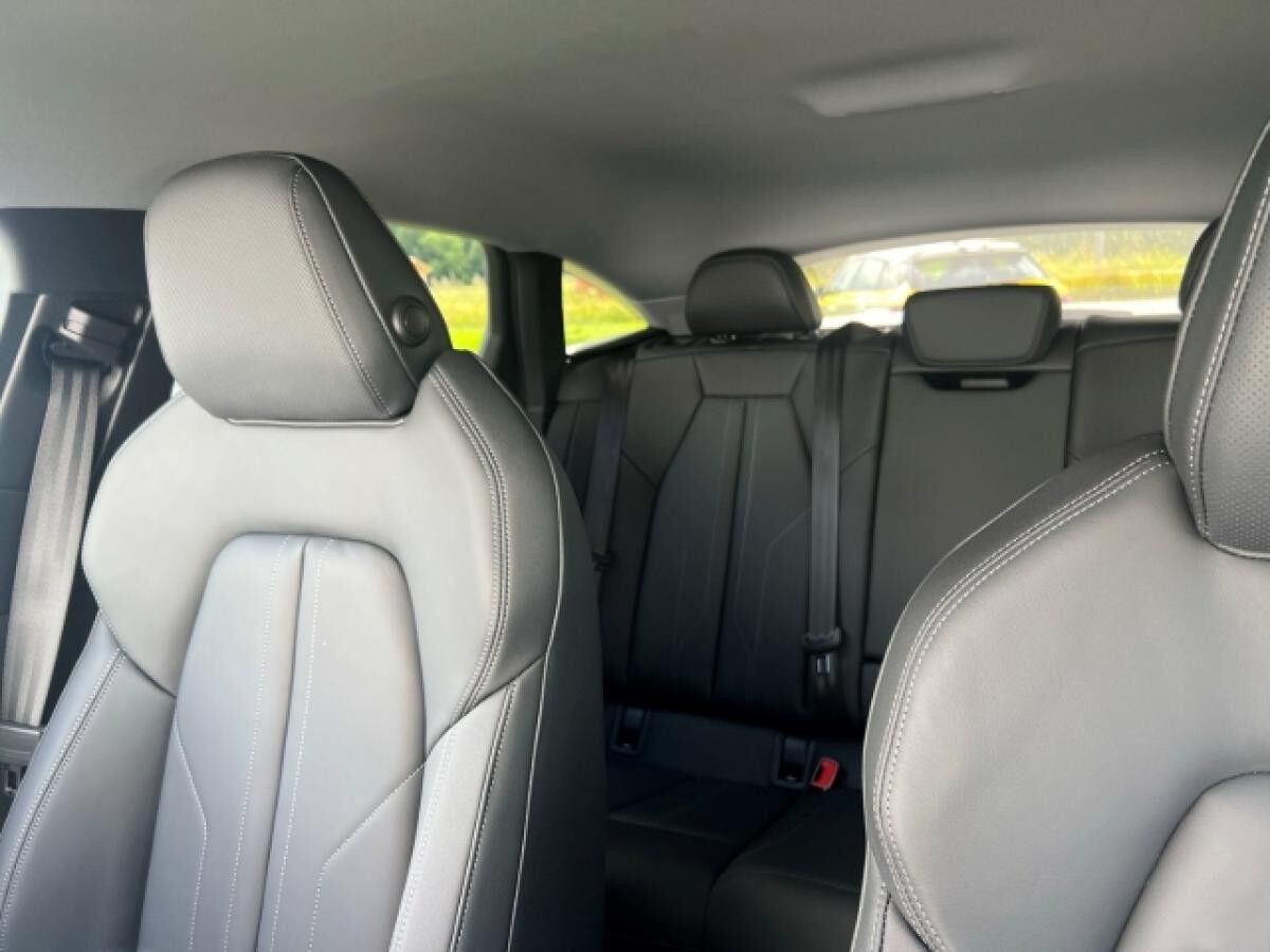 Audi A6 Sportback quattro 315 kW Tech Plus 21'' AHK