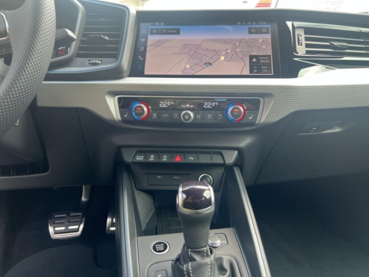 Audi A1 SB S line TFSI (207 PS) tronic MMI 18'' Sonos APS ACC
