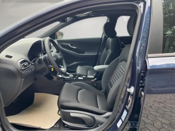 Hyundai i30 1.5 Advantage🚀| Automatik | Panorama | Rückfahrkamera | Navi | Klimaauto. | ISOFIX