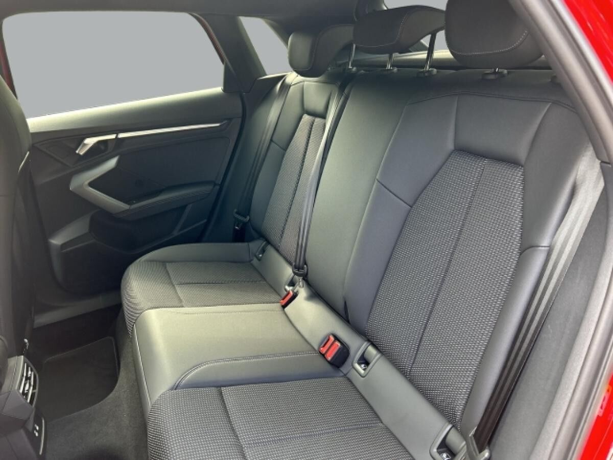 Audi A3 Sportback 40 TFSI e 150 kW S-LINE+PANO+NAVI+LEDER+VIRTUAl