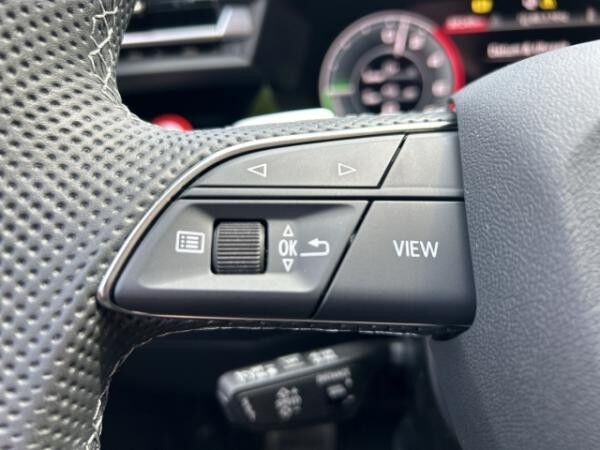 Audi A3 Sportback 40 TFSI e 150 kW S-LINE+PANO+NAVI+LEDER+VIRTUAl