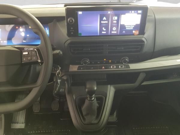 Toyota Proace 120 PS L1 Meister Navi (Flügeltüren/verglast) **Engelbart-Aktion**