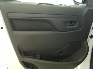Toyota Proace 120 PS L1 Meister Navi (Flügeltüren/verglast) **Engelbart-Aktion**