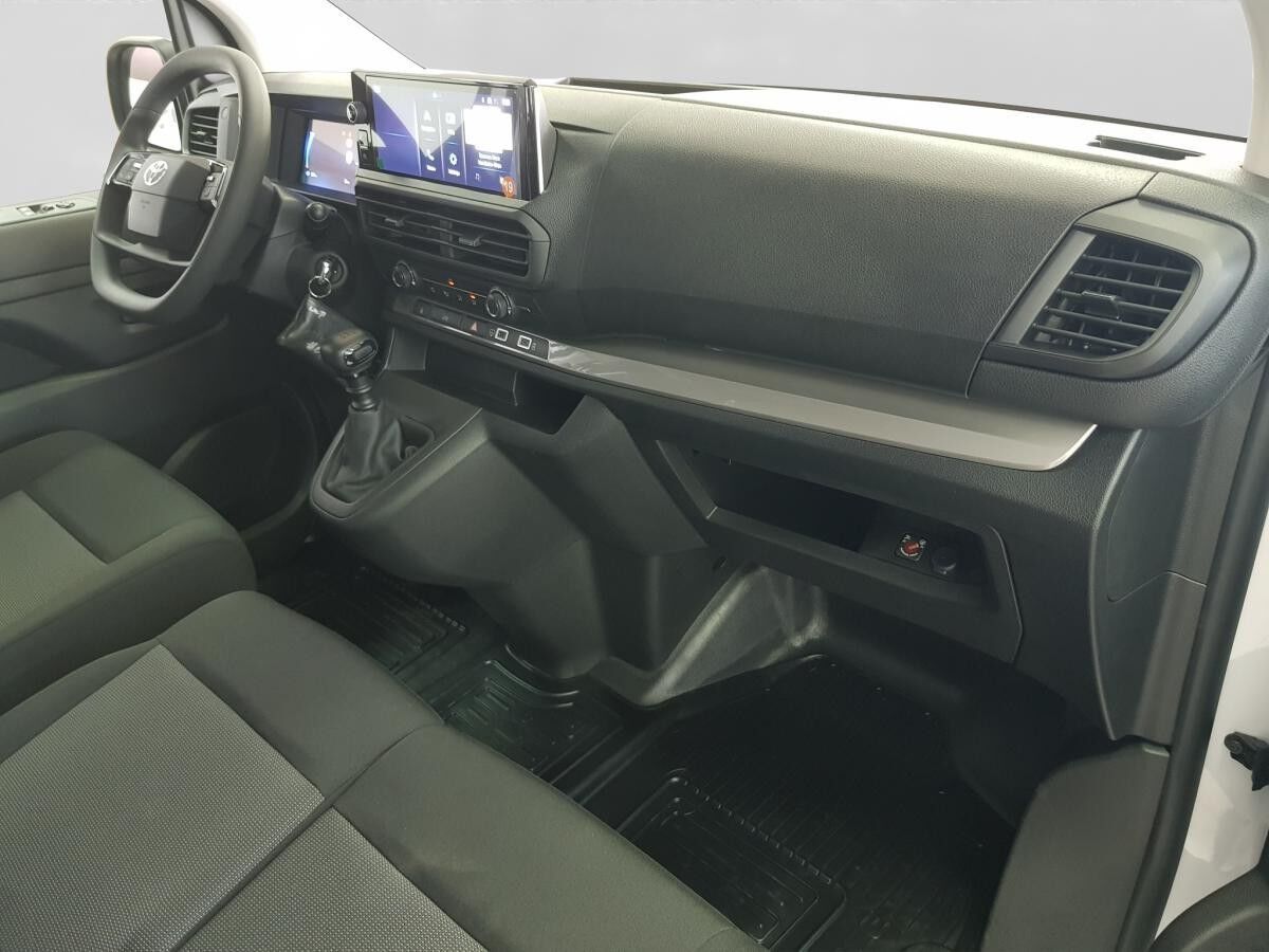 Toyota Proace 120 PS L1 Meister Navi (Flügeltüren/verglast) **Engelbart-Aktion**