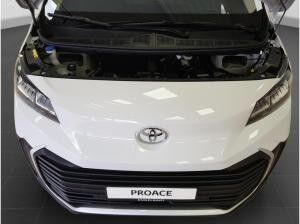 Toyota Proace 120 PS L1 Meister Navi (Flügeltüren/verglast) **Engelbart-Aktion**