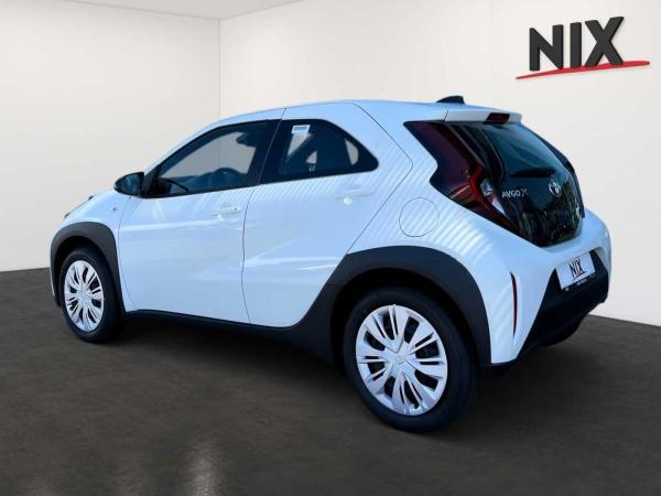Toyota Aygo X Play ADAPT. TEMPOMAT KAMERA  CAR-PLAY *sofort verfügbar*