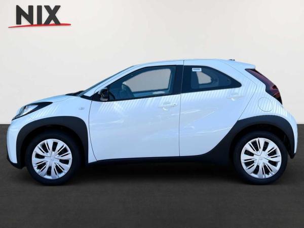 Toyota Aygo X Play ADAPT. TEMPOMAT KAMERA  CAR-PLAY *sofort verfügbar*