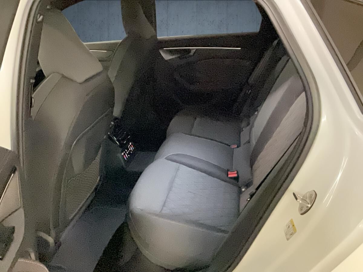 Audi A6 Limousine edition one e-hybrid qu. S tr. Luft