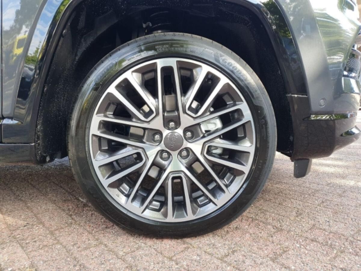 Jeep Compass 1.5 MHEV ''Summit'' PANORAMADACH - Voll - SOFORT