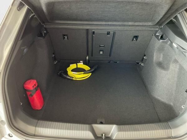 Volkswagen ID.4 Pro GOAL Allwetterreifen Kamera AHK Navi Keyless ACC