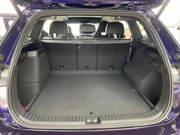 Volkswagen Tayron R-Line 1,5eHybrid OPF 360*KAM+AHK+PANO+HUD