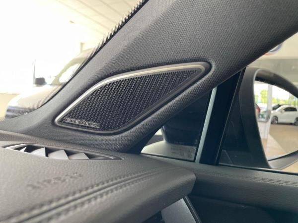 Volkswagen Tayron R-Line 1,5eHybrid OPF 360*KAM+AHK+PANO+HUD