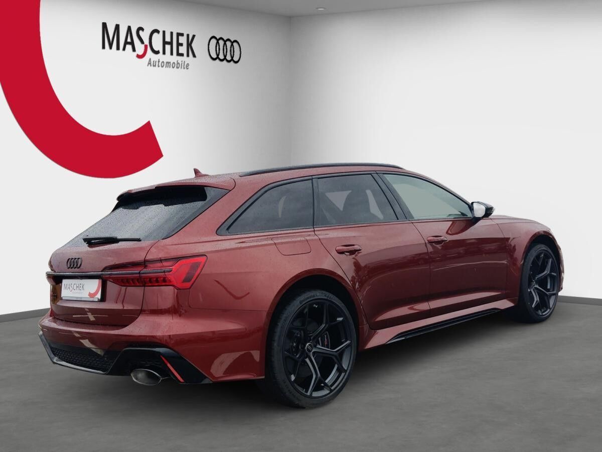 Audi RS6 Avant performance Keramik 305 AHK Pano HuD