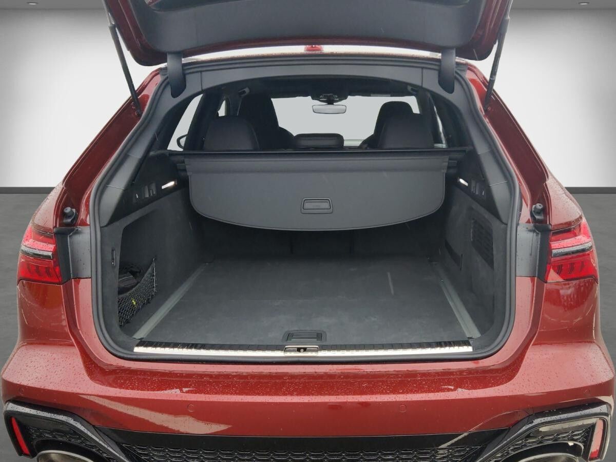 Audi RS6 Avant performance Keramik 305 AHK Pano HuD