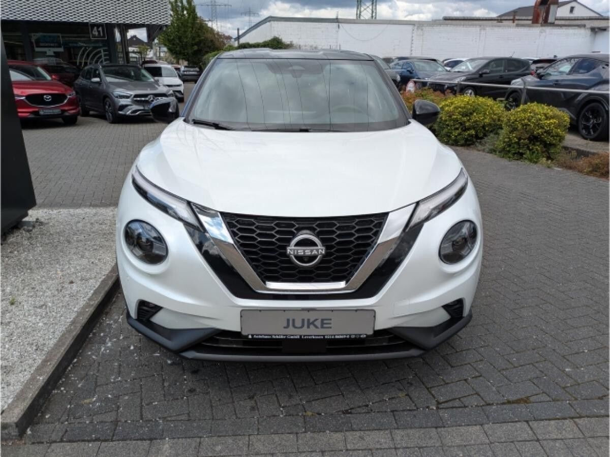 Nissan Juke TEKNA 1.0 DIG-T 114PS 7DCT Bose BFS 2-Farben Navi Leder digitales Cockpit Soundsystem
