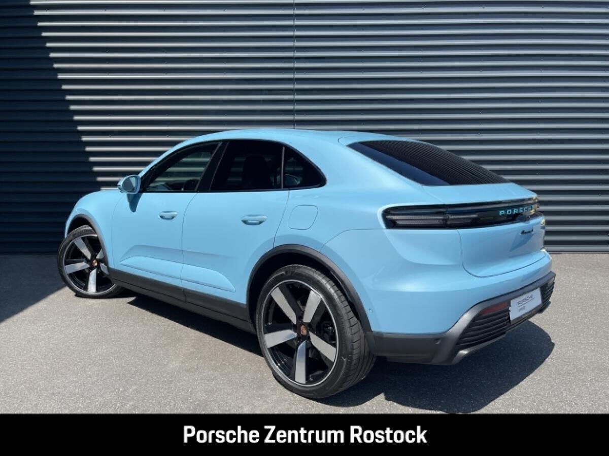 Porsche Macan 4