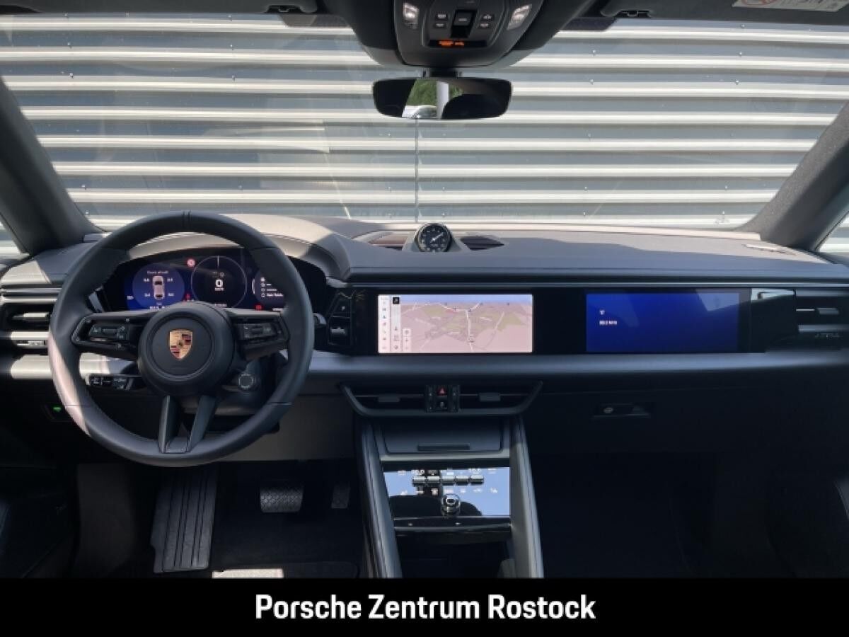 Porsche Macan 4