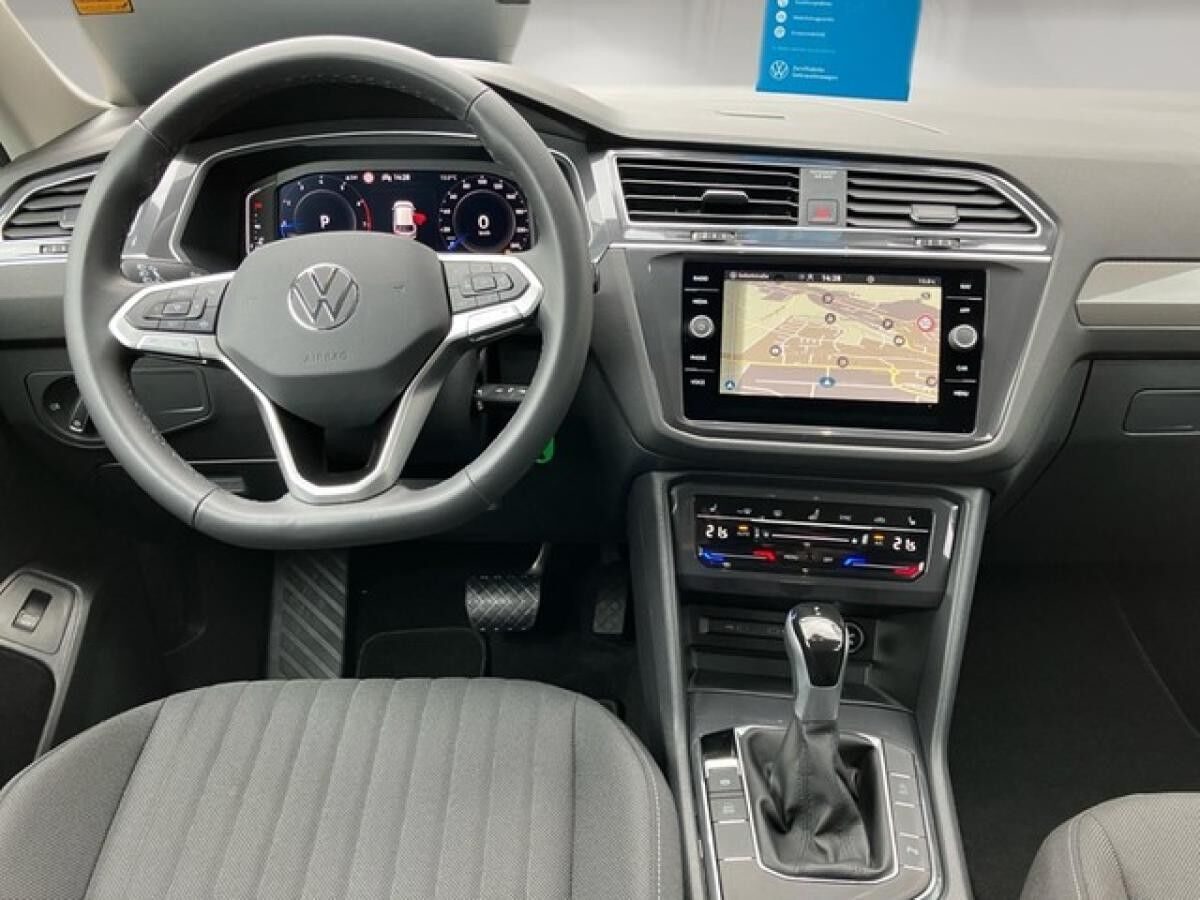 Volkswagen Tiguan Allspace 1.5 TSI Life 7-Sitzer DSG - LED AHK Discover Media ACC DAB+ SHZ