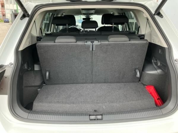 Volkswagen Tiguan Allspace 1.5 TSI Life 7-Sitzer DSG - LED AHK Discover Media ACC DAB+ SHZ