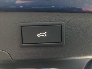 Skoda Superb Combi SELECTION 2.0TDI PANO.AHK.LICHT+SICHT.WINTER.FAMILIE