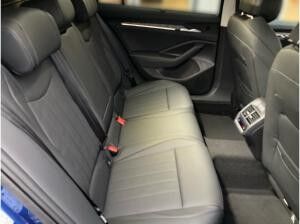 Skoda Superb Combi SELECTION 2.0TDI PANO.AHK.LICHT+SICHT.WINTER.FAMILIE