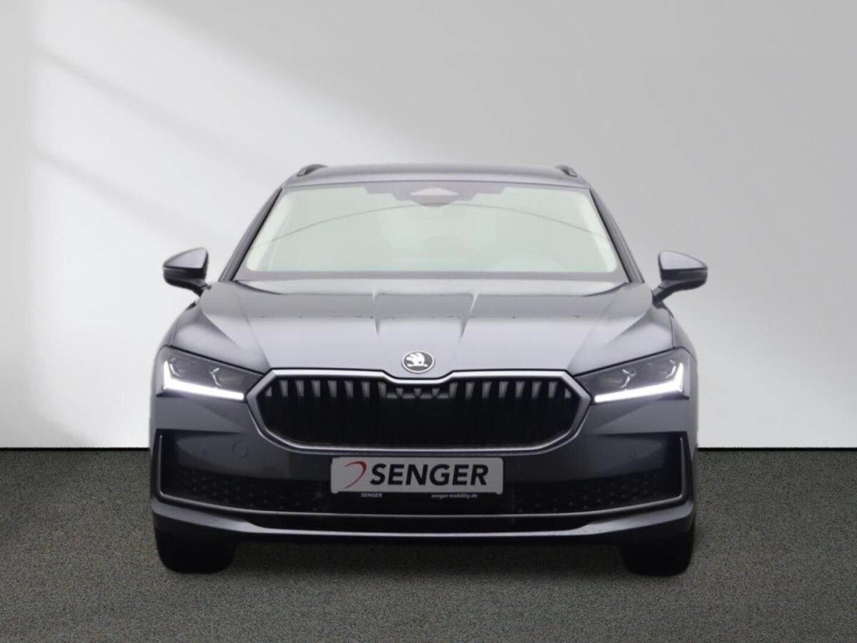 Skoda Superb Combi (NZ5)