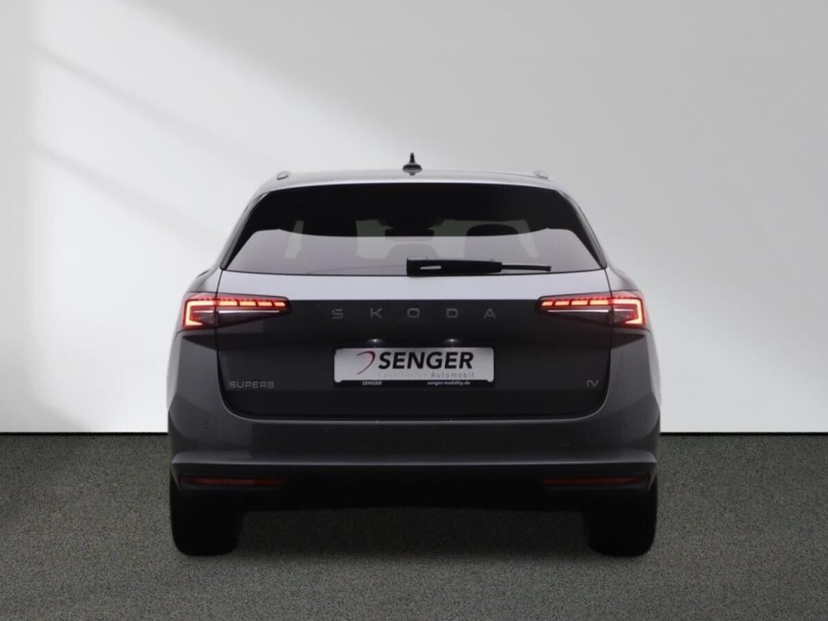 Skoda Superb Combi (NZ5)