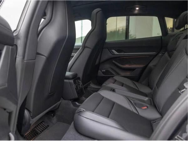 Porsche Taycan 4 Cross Turismo - 0,5% Versteuerung