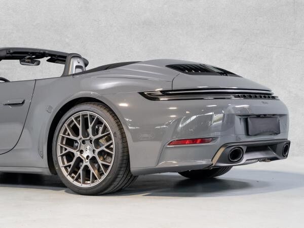 Porsche 911 (Typ 992)