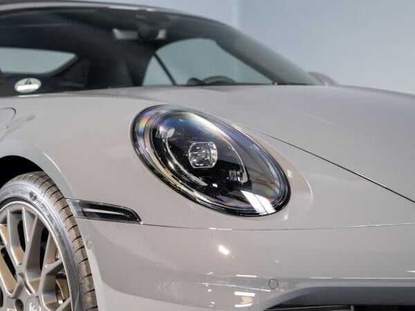 Porsche 911 (Typ 992)