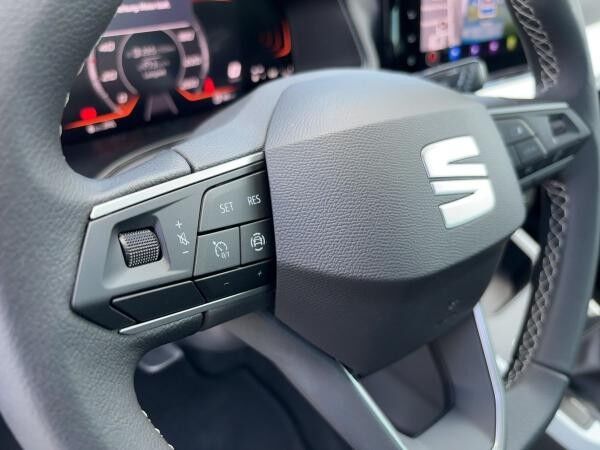 Seat Arona Road Edition #DAB #SHZ #FullLink