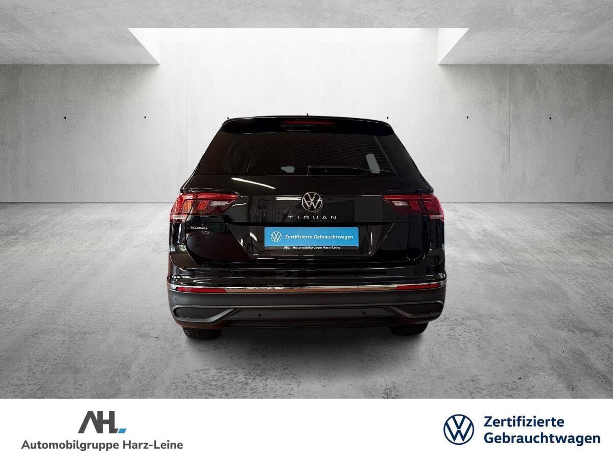 Volkswagen Tiguan Allspace 2.0 TDI Life AHK Navi ACC 7-Sitzer RFK LED