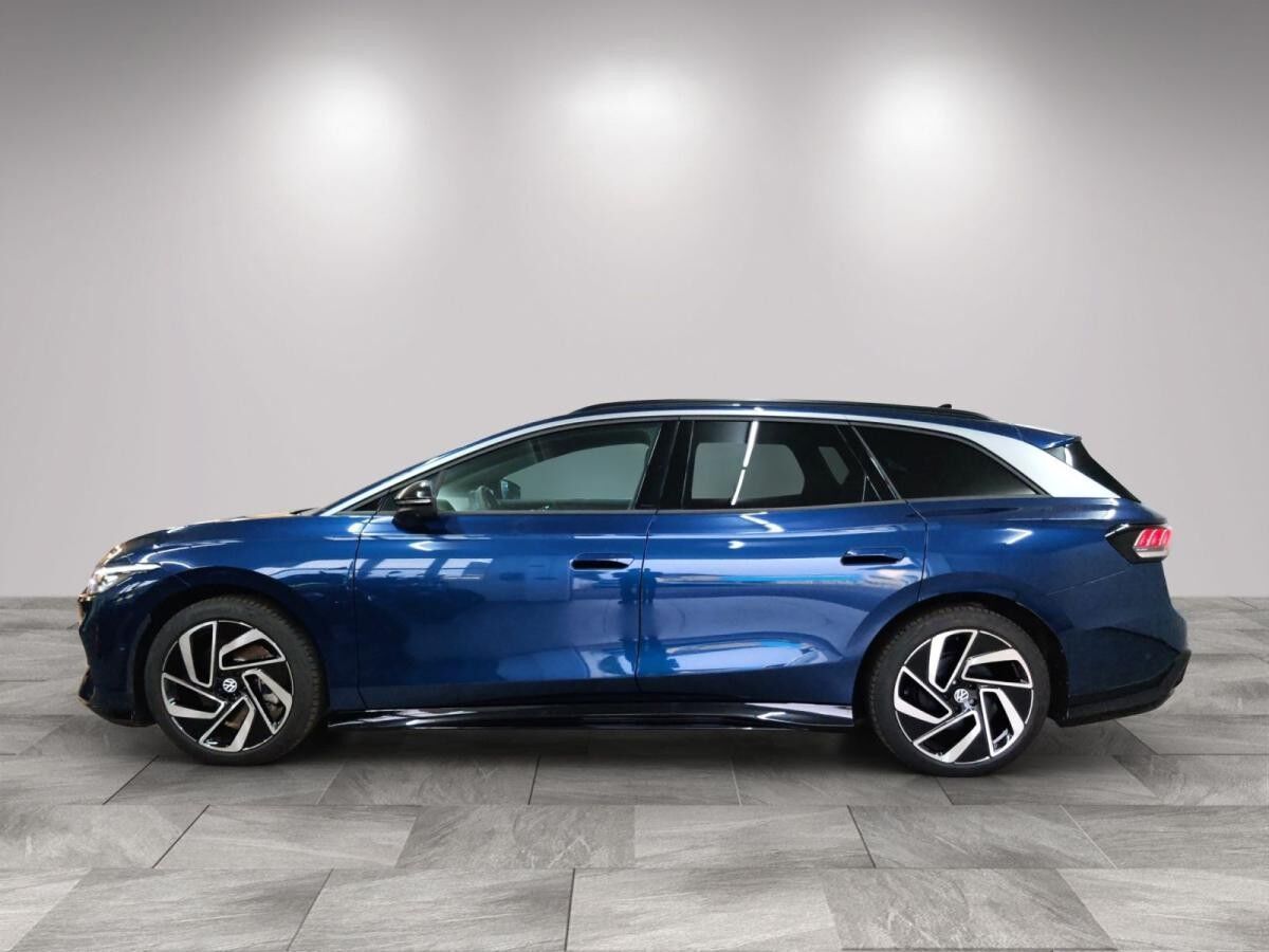 Volkswagen ID.7 Tourer Pro S h/AHK/Matrix/WäPu/01.30Garantie