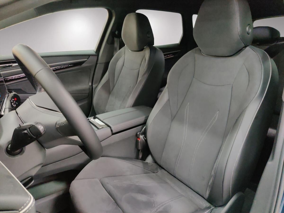 Volkswagen ID.7 Tourer Pro S h/AHK/Matrix/WäPu/01.30Garantie