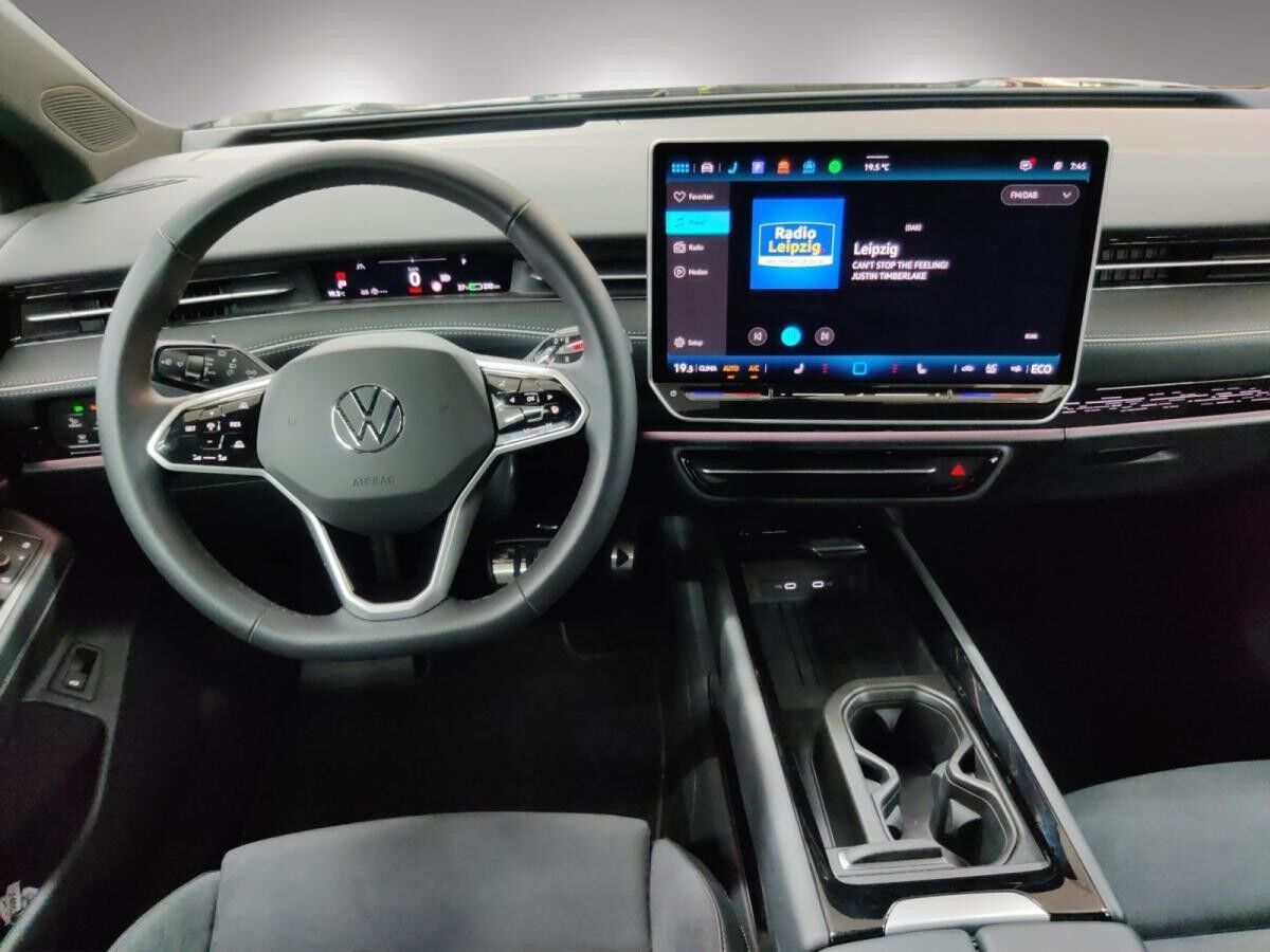 Volkswagen ID.7 Tourer Pro S h/AHK/Matrix/WäPu/01.30Garantie