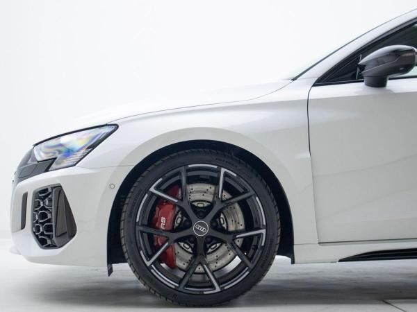 Audi RS3 Sportback 2.5 TFSI S-TRO*QUA*ACC*B&O*MATRIX